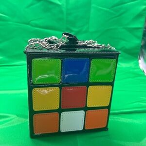 Colorful Cube Chain Bag looks like a Rubik’s cube (PB1)